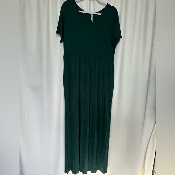 NWT ViiShow Women’s Short Sleeve V Neck Maxi Dress Dark Green Pockets Plus 2XL - Picture 2 of 11